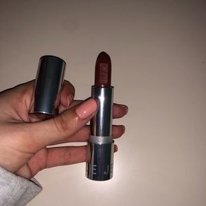 Kylie Cosmetics lipstick shade Chico Soufflé